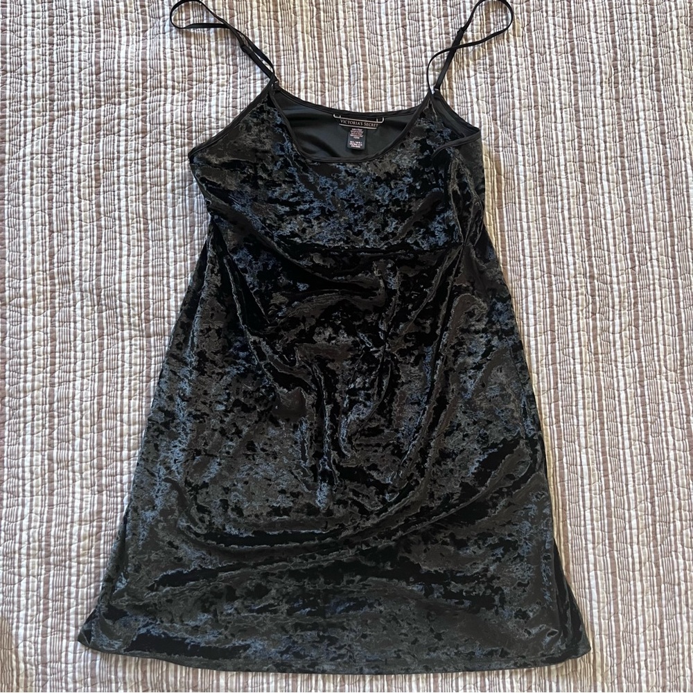 Victoria's Secret Black Crushed Velvet Camisole Slip